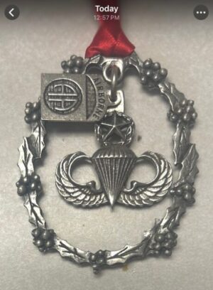 Holly Wreath Holiday Ornament Master Wings 82D Patch