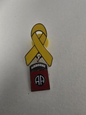 82ND YELLOW RIBBON PIN